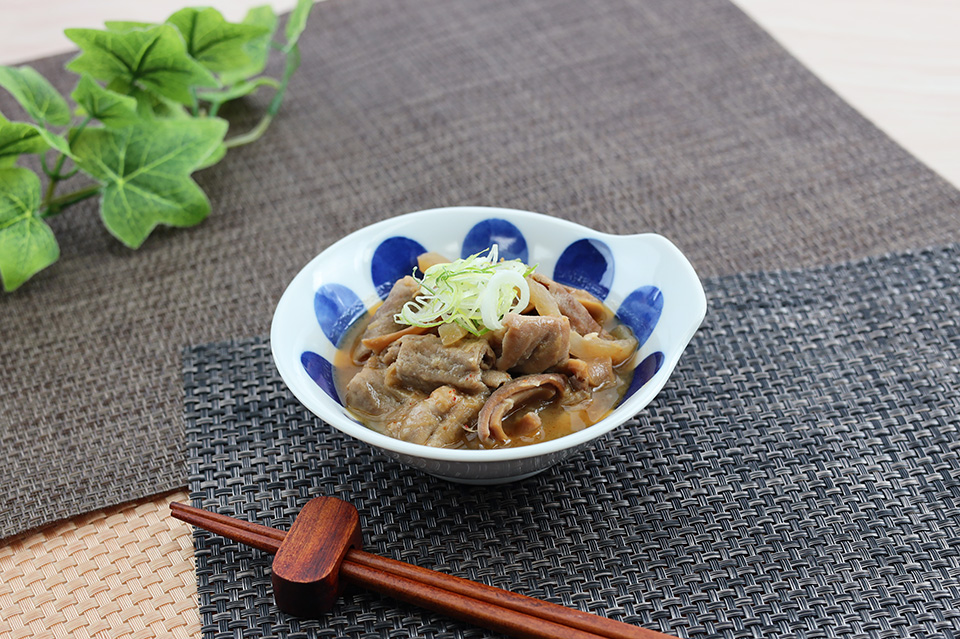 ひとりパンチ（もつ煮込み） - おうち山田うどん